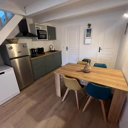 Club 2-4 Pers, Clim, Sur Mer, Piscine Commune, 350m Сasa de vacaciones Sanary-sur-Mer